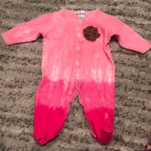 Baby steps baby girl onsie sleeper, 3 months